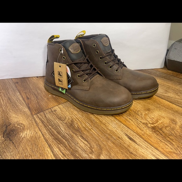 ledger slip resistant leather work boots
